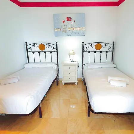 Mediterraneo 702 Super With Amazing Sea Views Апартаменти Марбелья